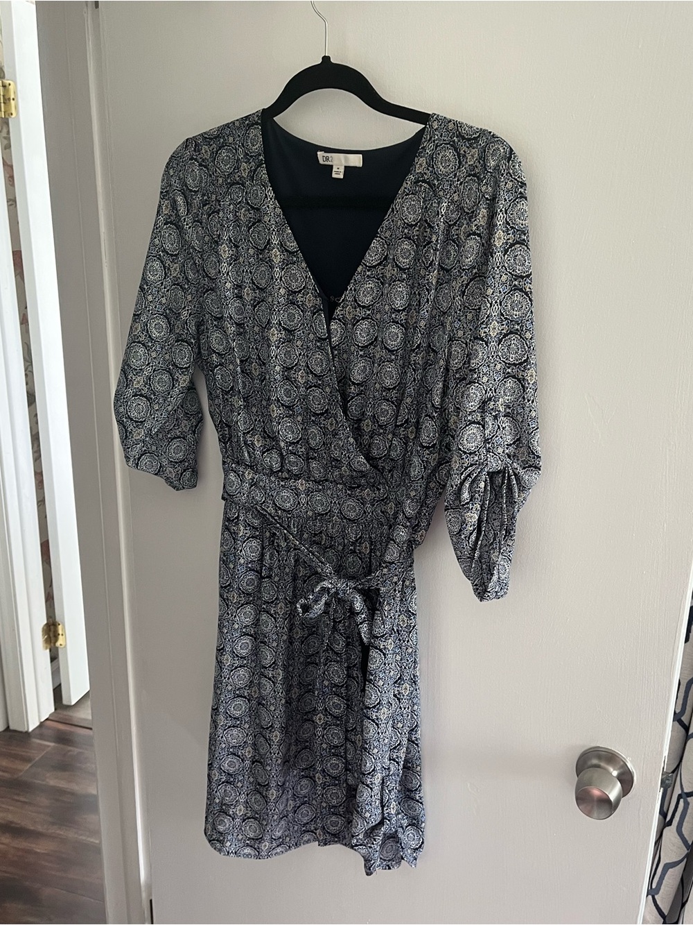 DR2 Navy and White patterned dress size M